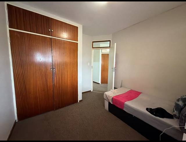 2 BEDROOM PROPERTY TO RENT IN ALLEN GROVE